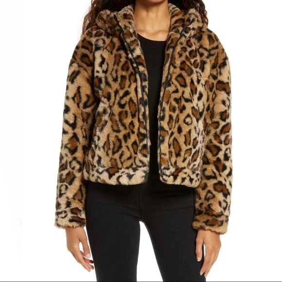 UGG Leopard Faux Fur Mandy Hoodie - Picture 2 of 16